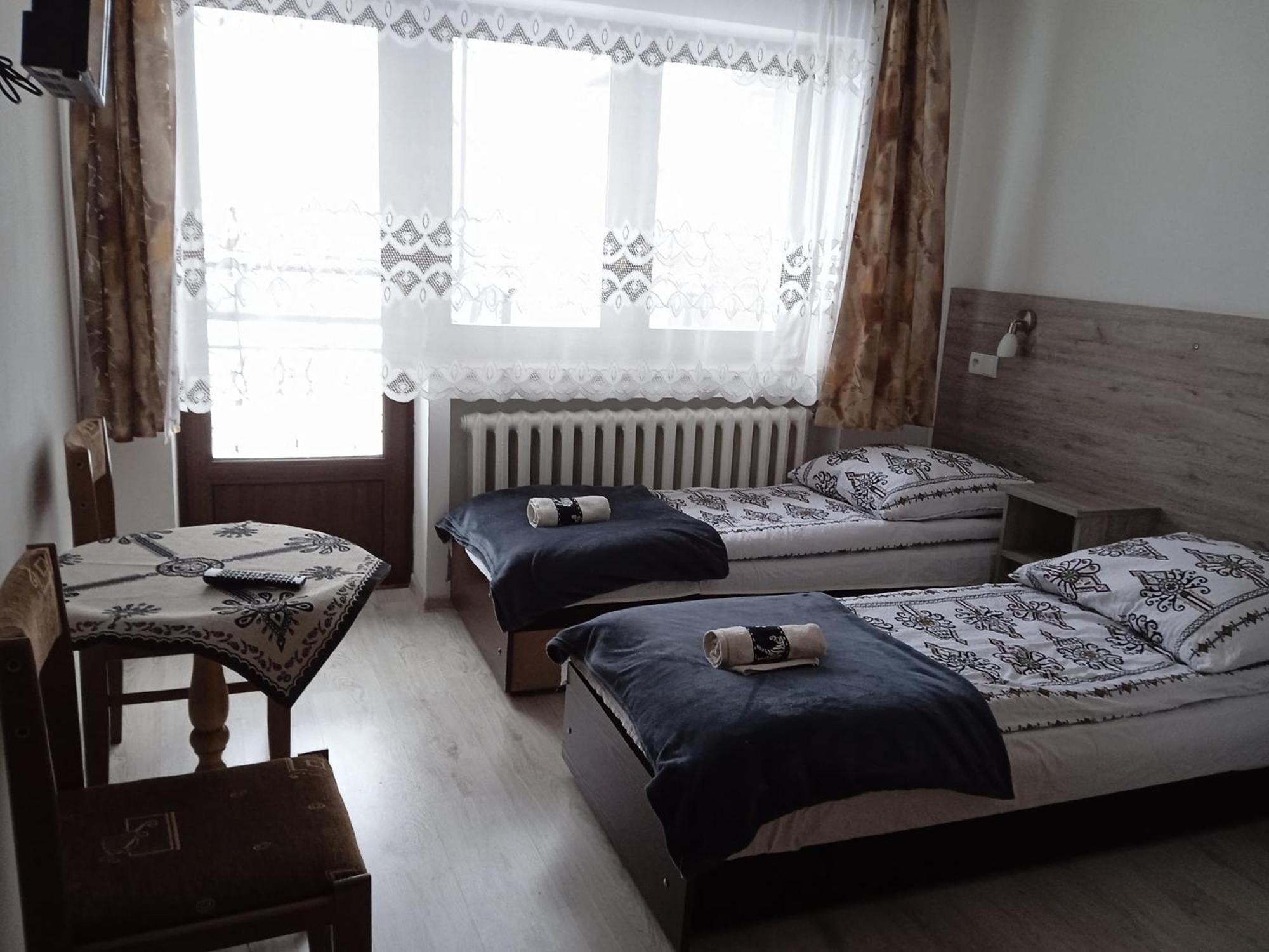 Pokoje Goscinne U Babuni Буковина Татжанска Екстериор снимка